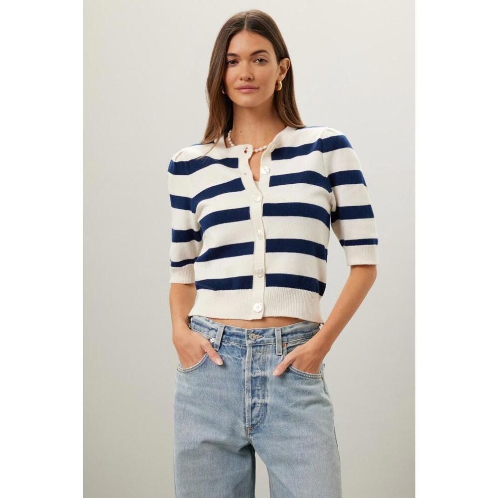 Baum und Pferdgarten White Carlee Sweater Size XS with lints and stains